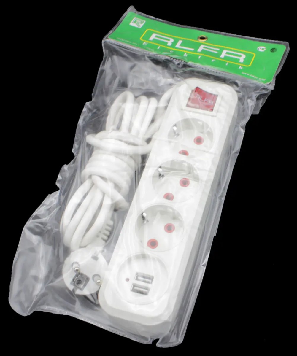 ФОТО КАРТИНКИ ЗОБРАЖЕННЯ Подовжувач RLFR із заземленням 3 гнізда 5 метрів + USB РОЗДРІБ ОПТ ГУРТ ГУРТОМ ОПТОМ! З ЄВРОПИ! ЯКІСТЬ! Купити Львів Характеристики Ціна Оплата Доставка "БОГОДАР" ІНТЕРНЕТ-МАГАЗИН Огляд Рейтинг Порівняння Як вибрати Якісний