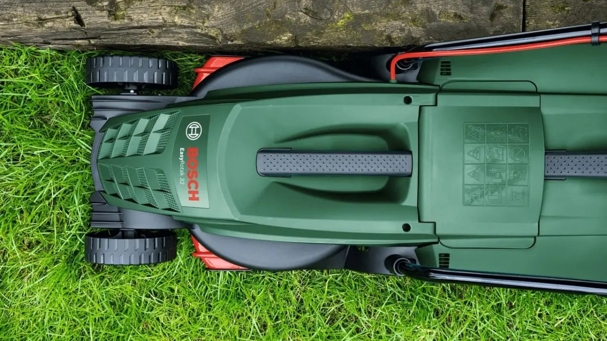 ФОТО КАРТИНКИ ЗОБРАЖЕННЯ Потужна газонокосарка електрична BOSCH EasyRotak 32-205 : 1.2 кВт, ширина захвата 32 см (06008A6300) РОЗДРІБ ОПТ ГУРТ ГУРТОМ ОПТОМ! З ЄВРОПИ! ЯКІСТЬ! Купити Львів Характеристики Ціна Оплата Доставка "БОГОДАР" ІНТЕРНЕТ-МАГАЗИН Огляд Рейтинг Порівняння Як вибрати Якісний
