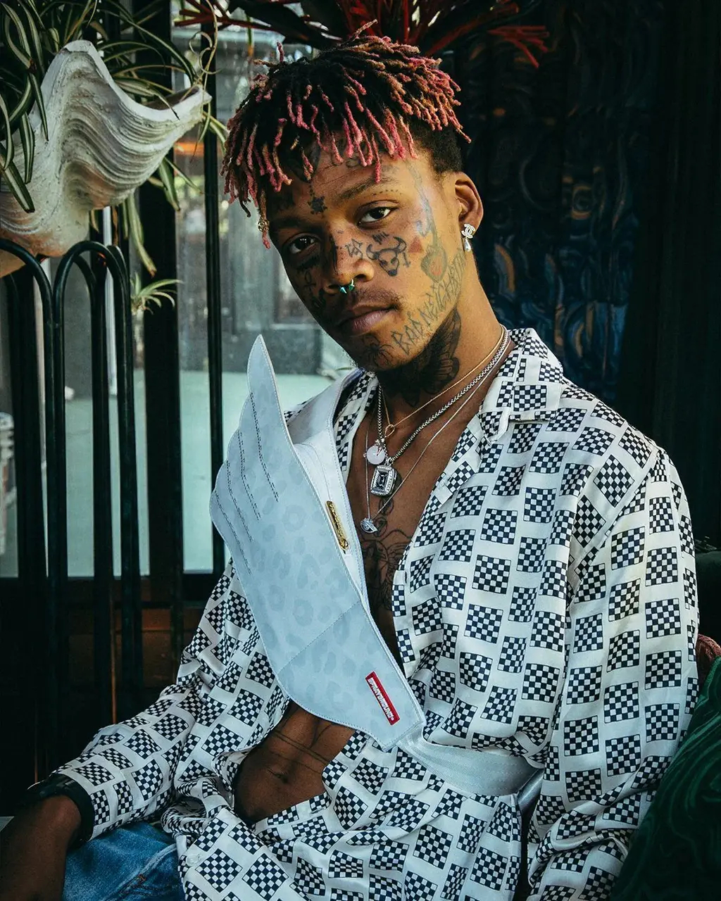 ФОТО КАРТИНКИ ЗОБРАЖЕННЯ Нагрудна сумка, слінг SPRAYGROUND WINGS TO THE FUTURE біла 910B2230NSZ РОЗДРІБ ОПТ ГУРТ ГУРТОМ ОПТОМ! З ЄВРОПИ! ЯКІСТЬ! Купити Львів Характеристики Ціна Оплата Доставка "БОГОДАР" ІНТЕРНЕТ-МАГАЗИН Огляд Рейтинг Порівняння Як вибрати Якісний