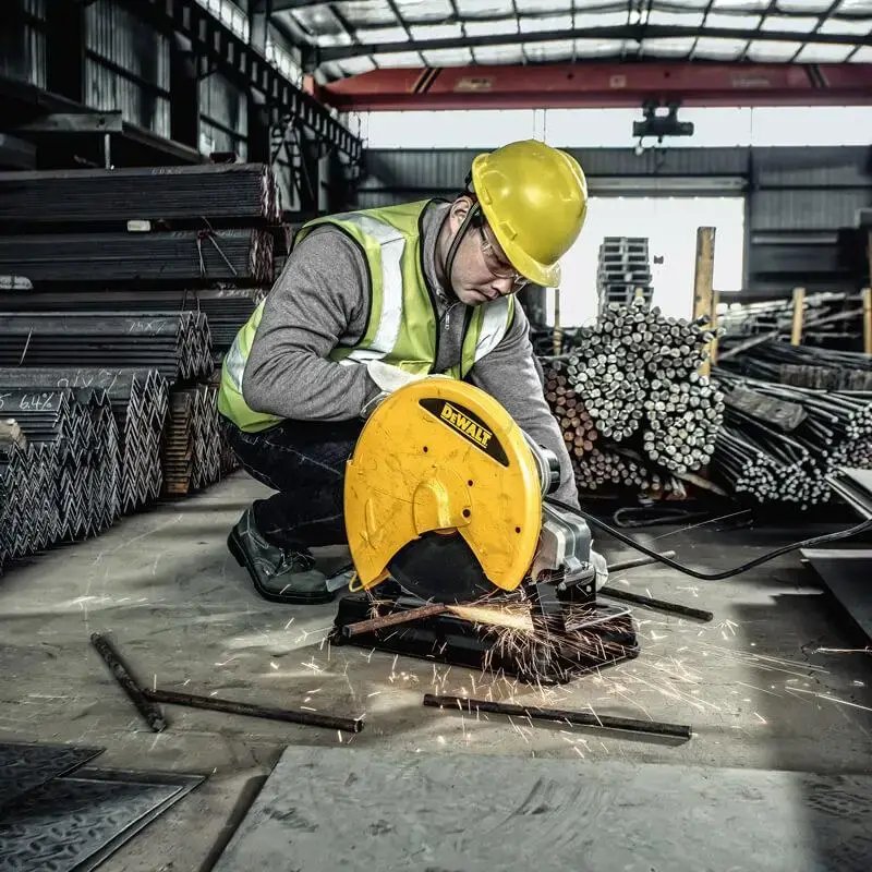 ФОТО КАРТИНКИ ЗОБРАЖЕННЯ Пила монтажна мережева DEWALT D28730:2300 Вт, диск 355 мм, глибина різання 125 мм, 15,5 кг РОЗДРІБ ОПТ ГУРТ ГУРТОМ ОПТОМ! З ЄВРОПИ! ЯКІСТЬ! Купити Львів Характеристики Ціна Оплата Доставка "БОГОДАР" ІНТЕРНЕТ-МАГАЗИН Огляд Рейтинг Порівняння Як вибрати Якісний