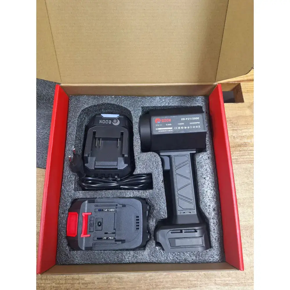 ФОТО КАРТИНКИ ЗОБРАЖЕННЯ Потужна повітродувка акумуляторна EDON ED-21/2000 : з АКБ 21V 9Ah, турбовентилятор РОЗДРІБ ОПТ ГУРТ ГУРТОМ ОПТОМ! З ЄВРОПИ! ЯКІСТЬ! Купити Львів Характеристики Ціна Оплата Доставка "БОГОДАР" ІНТЕРНЕТ-МАГАЗИН Огляд Рейтинг Порівняння Як вибрати Якісний