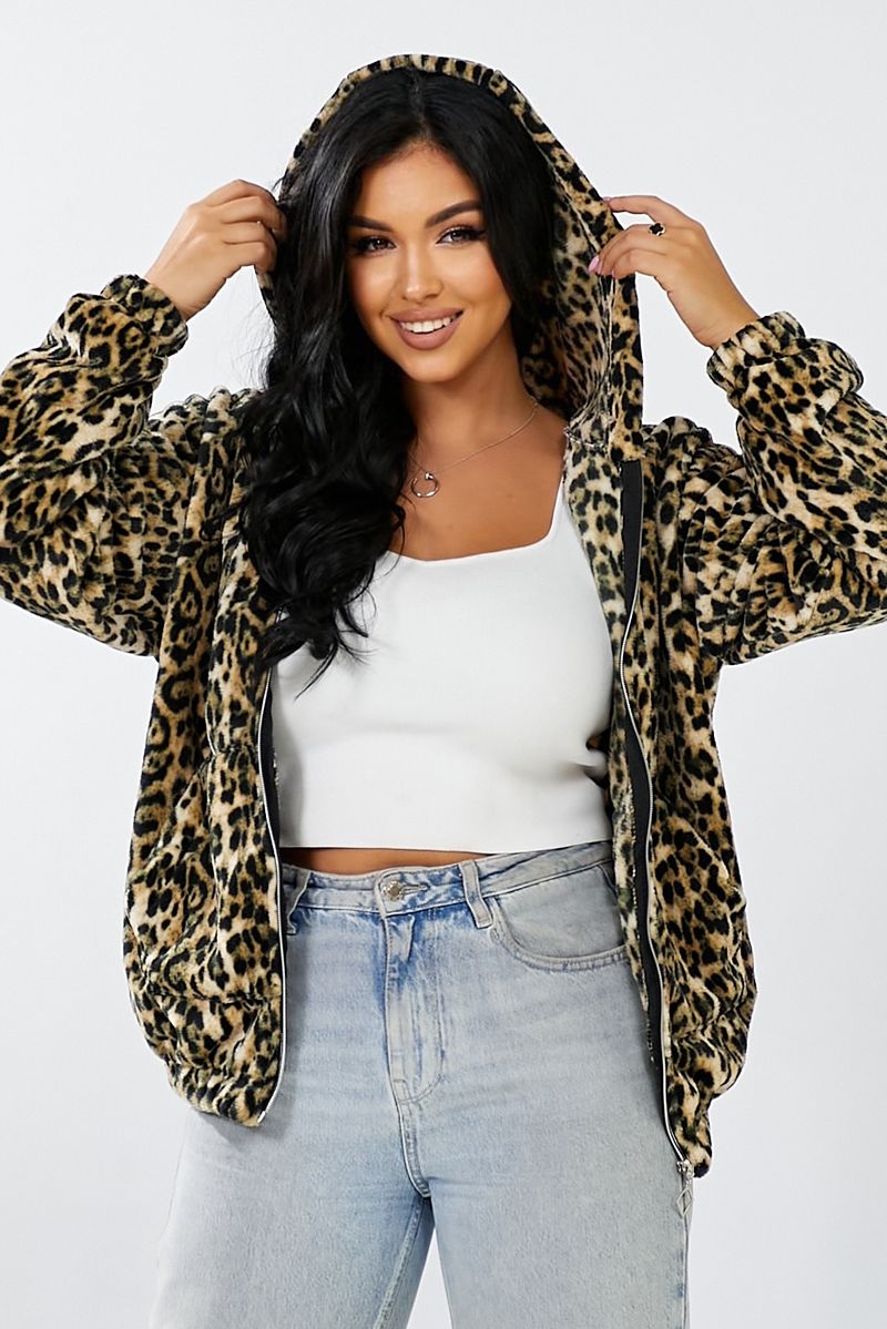 ФОТО КАРТИНКИ ЗОБРАЖЕННЯ Бомбер жіночий з капюшоном AGER 257R48 M Леопардовий РОЗДРІБ ОПТ ГУРТ ГУРТОМ ОПТОМ! З ЄВРОПИ! ЯКІСТЬ! Купити Львів Характеристики Ціна Оплата Доставка "БОГОДАР" ІНТЕРНЕТ-МАГАЗИН Огляд Рейтинг Порівняння Як вибрати Якісний