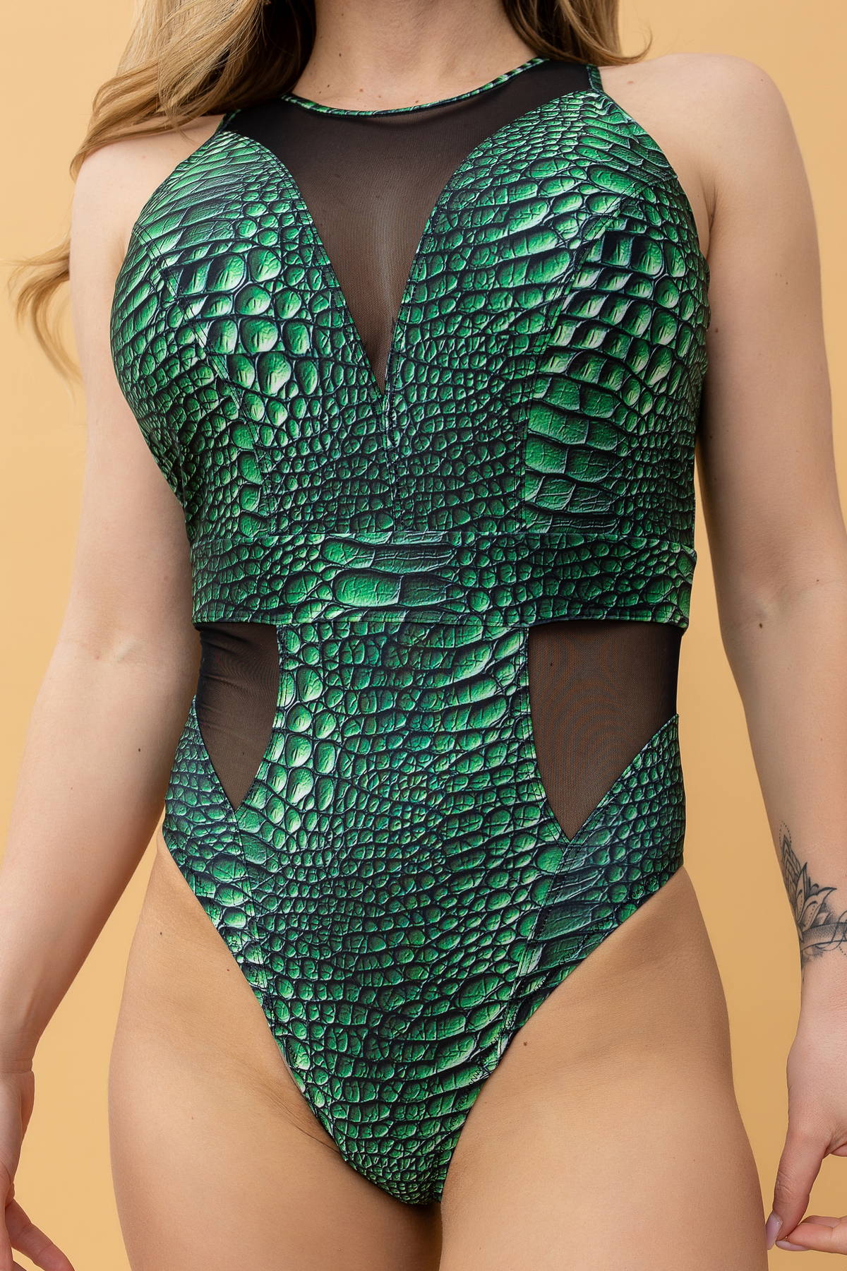 ФОТО КАРТИНКИ ЗОБРАЖЕННЯ Купальник жіночий cуцільний TOTALFIT KS8-P150 L Зелений JUNGLE SKIN РОЗДРІБ ОПТ ГУРТ ГУРТОМ ОПТОМ! З ЄВРОПИ! ЯКІСТЬ! Купити Львів Характеристики Ціна Оплата Доставка "БОГОДАР" ІНТЕРНЕТ-МАГАЗИН Огляд Рейтинг Порівняння Як вибрати Якісний