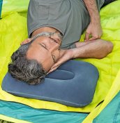 ФОТО КАРТИНКИ ЗОБРАЖЕННЯ Кемпінгова надувна подушка 42х26х10 см BESTWAY синя 454941 blue РОЗДРІБ ОПТ ГУРТ ГУРТОМ ОПТОМ! З ЄВРОПИ! ЯКІСТЬ! Купити Львів Характеристики Ціна Оплата Доставка "БОГОДАР" ІНТЕРНЕТ-МАГАЗИН Огляд Рейтинг Порівняння Як вибрати Якісний