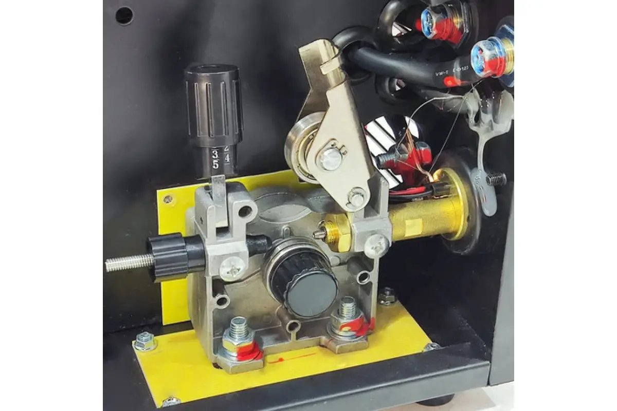 ФОТО КАРТИНКИ ЗОБРАЖЕННЯ Напівавтомат зварювальний EDON SmartMIG-327 (2 в 1 MIG + MMA, 4.9 кВт - 327 ампер, єврорукав) РОЗДРІБ ОПТ ГУРТ ГУРТОМ ОПТОМ! З ЄВРОПИ! ЯКІСТЬ! Купити Львів Характеристики Ціна Оплата Доставка "БОГОДАР" ІНТЕРНЕТ-МАГАЗИН Огляд Рейтинг Порівняння Як вибрати Якісний