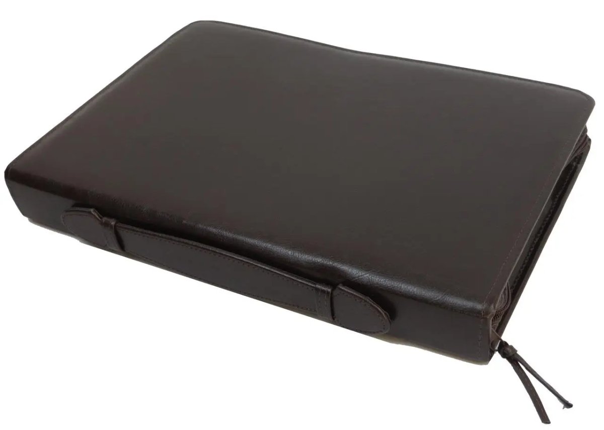 ФОТО КАРТИНКИ ЗОБРАЖЕННЯ Папка-портфель Jpb із шкірозамінника коричнева AK-10 brown РОЗДРІБ ОПТ ГУРТ ГУРТОМ ОПТОМ! З ЄВРОПИ! ЯКІСТЬ! Купити Львів Характеристики Ціна Оплата Доставка "БОГОДАР" ІНТЕРНЕТ-МАГАЗИН Огляд Рейтинг Порівняння Як вибрати Якісний