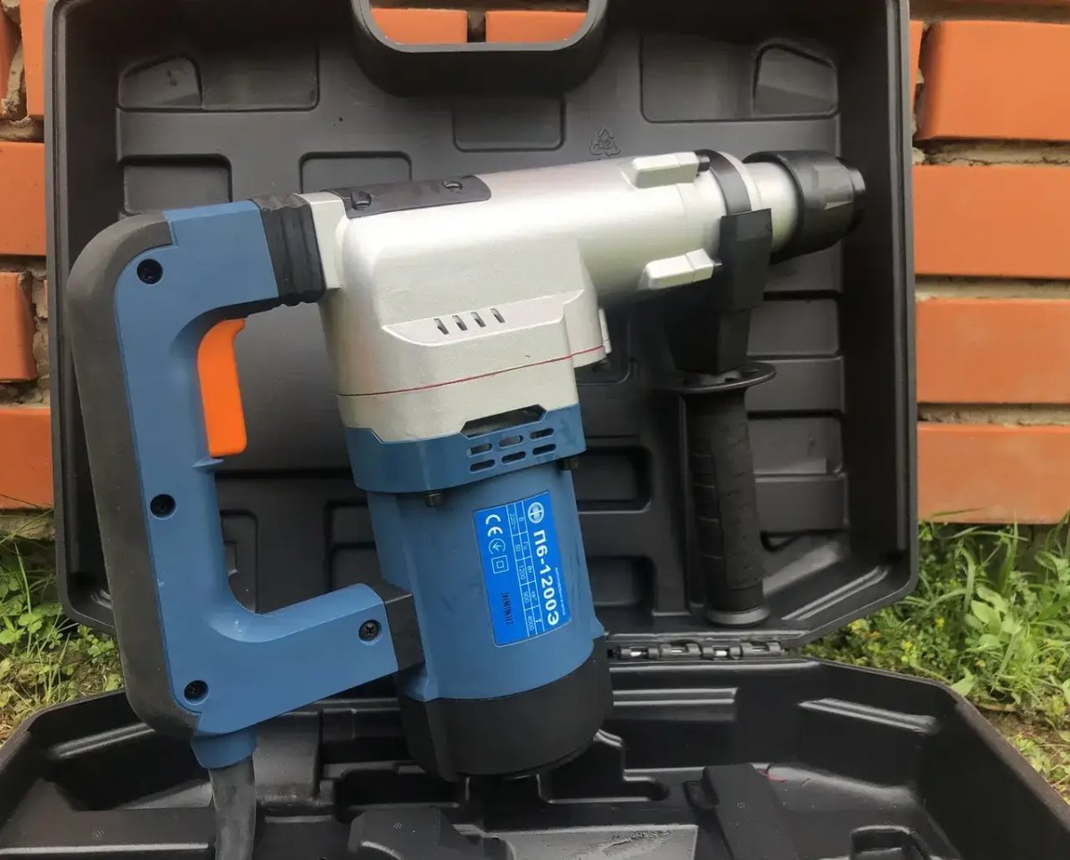 ФОТО КАРТИНКИ ЗОБРАЖЕННЯ Потужний перфоратор бочковий Phiolent П6-1200Е : 1200 Вт, 4.5 Дж (6128T00-0) РОЗДРІБ ОПТ ГУРТ ГУРТОМ ОПТОМ! З ЄВРОПИ! ЯКІСТЬ! Купити Львів Характеристики Ціна Оплата Доставка "БОГОДАР" ІНТЕРНЕТ-МАГАЗИН Огляд Рейтинг Порівняння Як вибрати Якісний