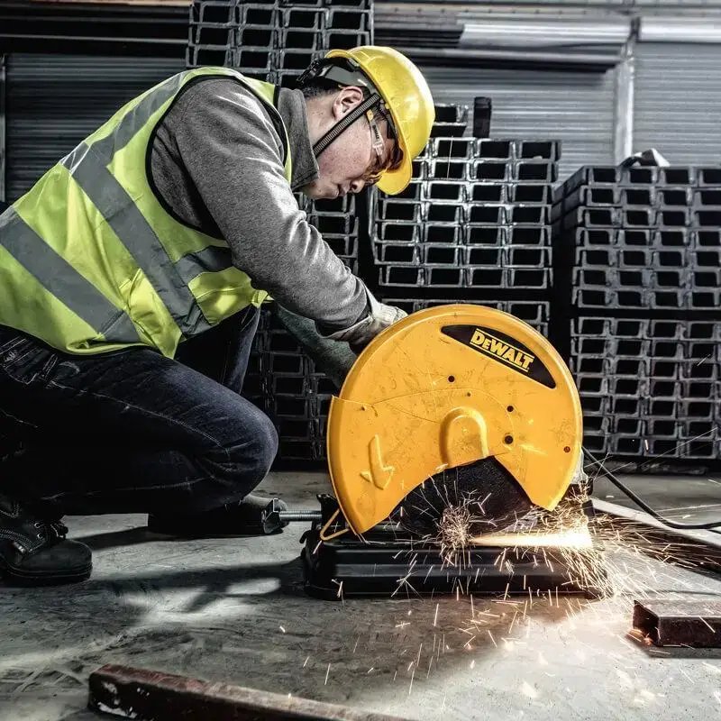 ФОТО КАРТИНКИ ЗОБРАЖЕННЯ Пила монтажна мережева DEWALT D28730:2300 Вт, диск 355 мм, глибина різання 125 мм, 15,5 кг РОЗДРІБ ОПТ ГУРТ ГУРТОМ ОПТОМ! З ЄВРОПИ! ЯКІСТЬ! Купити Львів Характеристики Ціна Оплата Доставка "БОГОДАР" ІНТЕРНЕТ-МАГАЗИН Огляд Рейтинг Порівняння Як вибрати Якісний