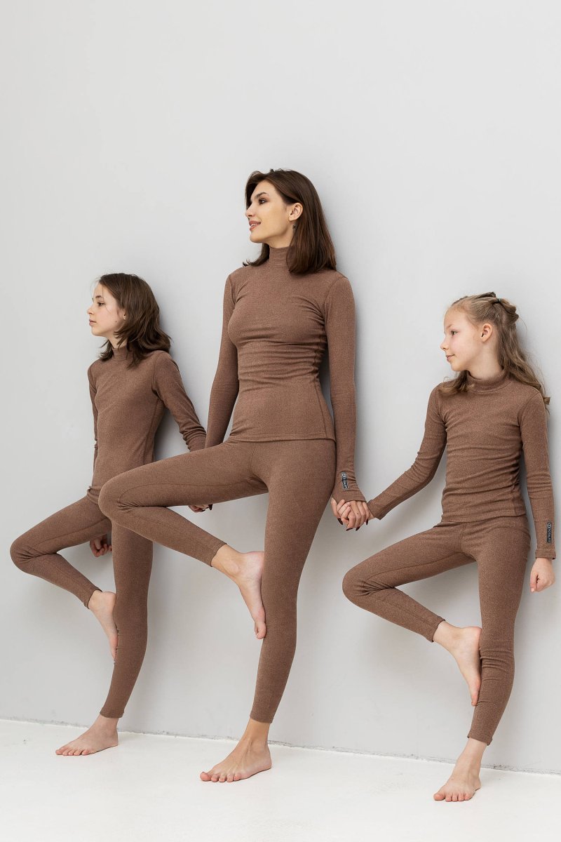 ФОТО КАРТИНКИ ЗОБРАЖЕННЯ Комплект термобілизни для дівчаток TOTALFIT TRD3+TSD3-W32 104-110 см Коречневий NORWAY РОЗДРІБ ОПТ ГУРТ ГУРТОМ ОПТОМ! З ЄВРОПИ! ЯКІСТЬ! Купити Львів Характеристики Ціна Оплата Доставка "БОГОДАР" ІНТЕРНЕТ-МАГАЗИН Огляд Рейтинг Порівняння Як вибрати Якісний