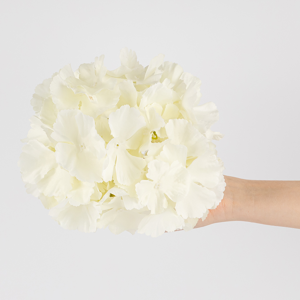 ФОТО КАРТИНКИ ЗОБРАЖЕННЯ Головка гортензії, біла, 20 см BOHODAR 19222-001 РОЗДРІБ ОПТ ГУРТ ГУРТОМ ОПТОМ! З ЄВРОПИ! ЯКІСТЬ! Купити Львів Характеристики Ціна Оплата Доставка "БОГОДАР" ІНТЕРНЕТ-МАГАЗИН Огляд Рейтинг Порівняння Як вибрати Якісний