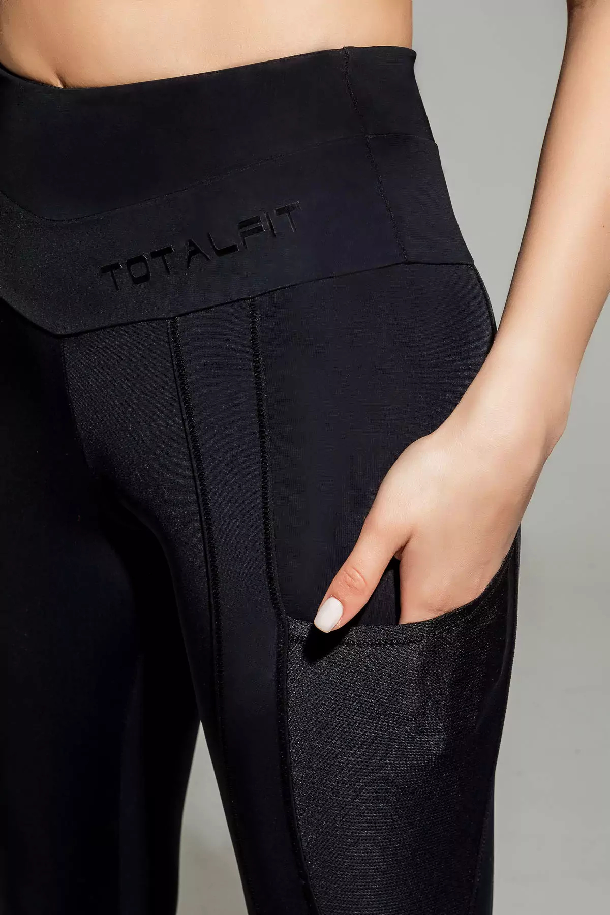 ФОТО КАРТИНКИ ЗОБРАЖЕННЯ Лосини з кишенею TOTALFIT SP311-C10-2XS 2XS РОЗДРІБ ОПТ ГУРТ ГУРТОМ ОПТОМ! З ЄВРОПИ! ЯКІСТЬ! Купити Львів Характеристики Ціна Оплата Доставка "БОГОДАР" ІНТЕРНЕТ-МАГАЗИН Огляд Рейтинг Порівняння Як вибрати Якісний