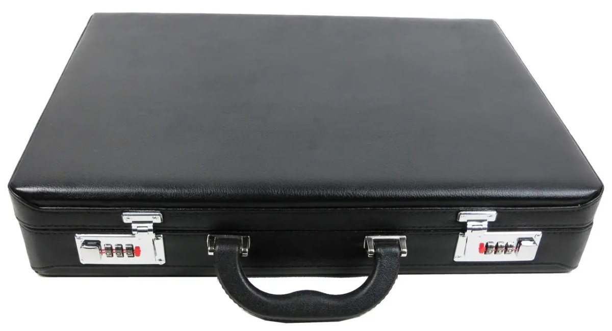 ФОТО КАРТИНКИ ЗОБРАЖЕННЯ Дипломат з екошкіри PORTFOLIO чорний S1645431 РОЗДРІБ ОПТ ГУРТ ГУРТОМ ОПТОМ! З ЄВРОПИ! ЯКІСТЬ! Купити Львів Характеристики Ціна Оплата Доставка "БОГОДАР" ІНТЕРНЕТ-МАГАЗИН Огляд Рейтинг Порівняння Як вибрати Якісний