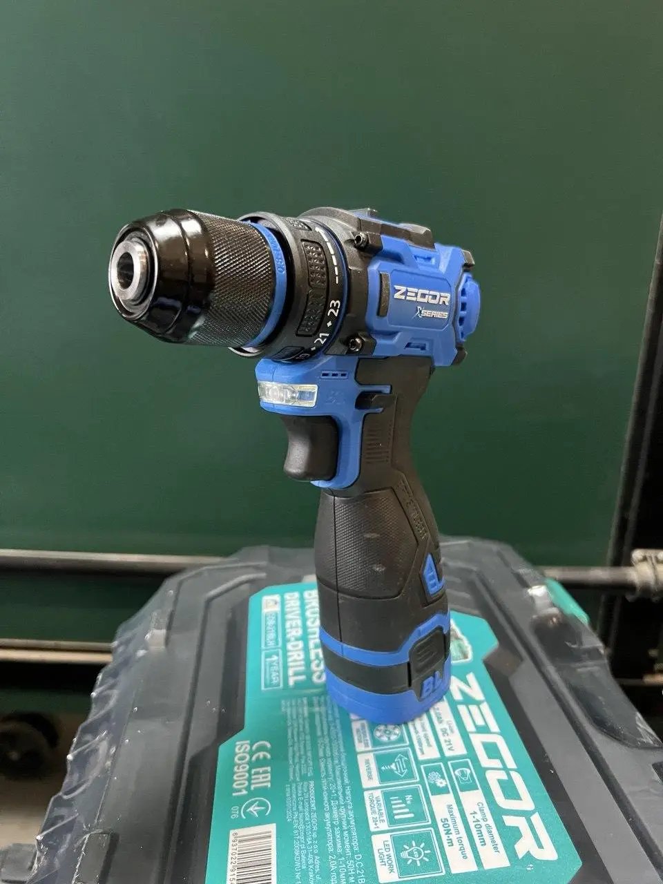 ФОТО КАРТИНКИ ЗОБРАЖЕННЯ Шуруповерт акумуляторний безщітковий ZEGOR CDAX-16BL (акуми 2Ah 2шт і зарядка) РОЗДРІБ ОПТ ГУРТ ГУРТОМ ОПТОМ! З ЄВРОПИ! ЯКІСТЬ! Купити Львів Характеристики Ціна Оплата Доставка "БОГОДАР" ІНТЕРНЕТ-МАГАЗИН Огляд Рейтинг Порівняння Як вибрати Якісний