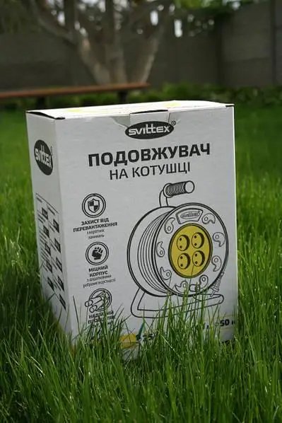 ФОТО КАРТИНКИ ЗОБРАЖЕННЯ Якісний подовжувач на катушці для саду з термозахистом SVITTEX SV-005 : 30м 2х1,5мм електричний подовжувач РОЗДРІБ ОПТ ГУРТ ГУРТОМ ОПТОМ! З ЄВРОПИ! ЯКІСТЬ! Купити Львів Характеристики Ціна Оплата Доставка "БОГОДАР" ІНТЕРНЕТ-МАГАЗИН Огляд Рейтинг Порівняння Як вибрати Якісний