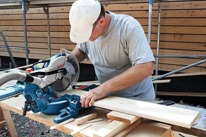 ФОТО КАРТИНКИ ЗОБРАЖЕННЯ Торцювальна пила BOSCH PROFESSIONAL GCM 800 SJ : 1,4 кВт, 5500 об/хв. глибина/довжина різу 70/270 мм, диск 210-216 мм РОЗДРІБ ОПТ ГУРТ ГУРТОМ ОПТОМ! З ЄВРОПИ! ЯКІСТЬ! Купити Львів Характеристики Ціна Оплата Доставка "БОГОДАР" ІНТЕРНЕТ-МАГАЗИН Огляд Рейтинг Порівняння Як вибрати Якісний
