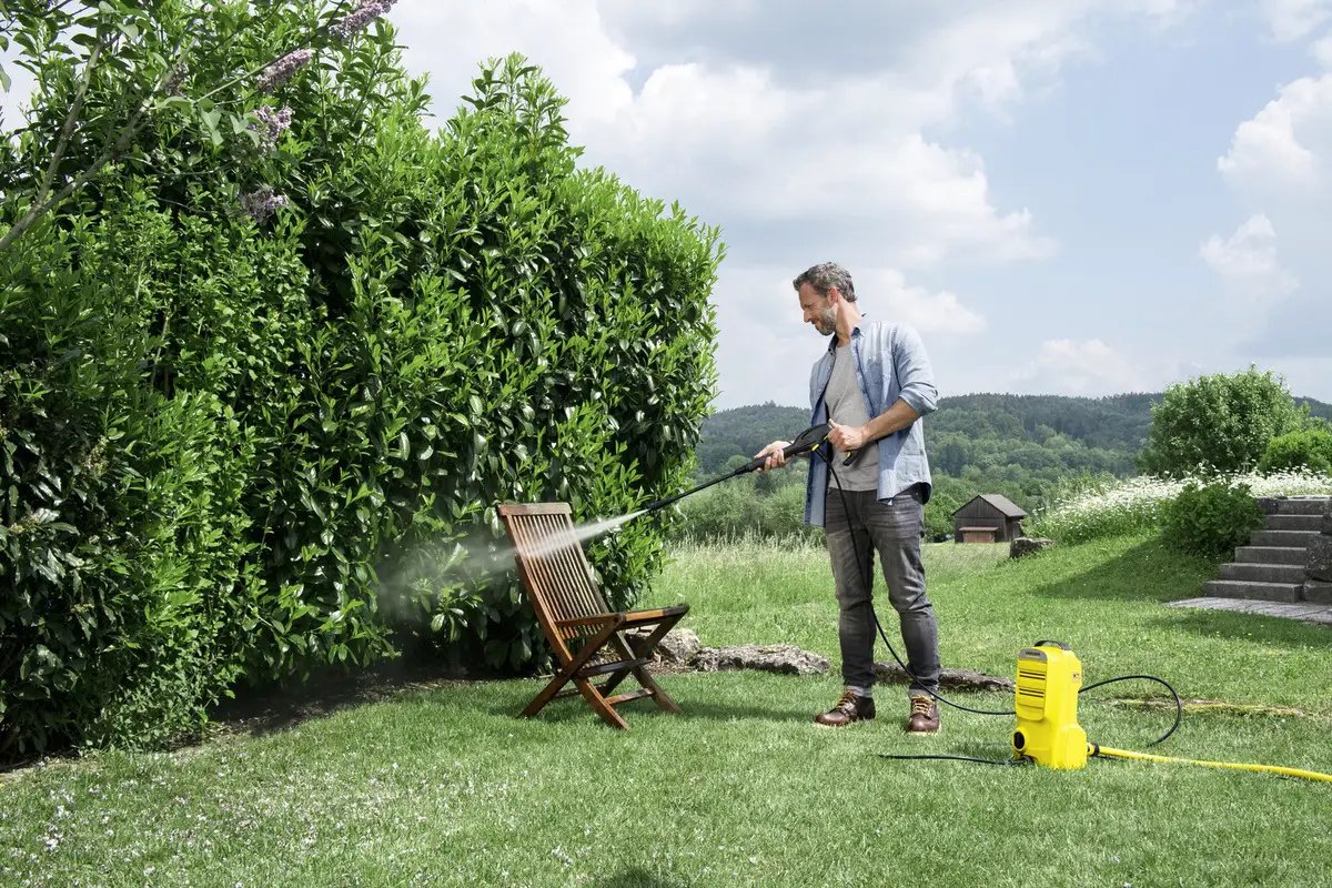 ФОТО КАРТИНКИ ЗОБРАЖЕННЯ Потужна мінімийка високого тиску KARCHER К2 Compact Relaunch : 1400 Вт, тиск 110 бар, 360 л/год РОЗДРІБ ОПТ ГУРТ ГУРТОМ ОПТОМ! З ЄВРОПИ! ЯКІСТЬ! Купити Львів Характеристики Ціна Оплата Доставка "БОГОДАР" ІНТЕРНЕТ-МАГАЗИН Огляд Рейтинг Порівняння Як вибрати Якісний