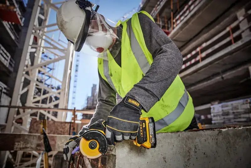 ФОТО КАРТИНКИ ЗОБРАЖЕННЯ Пила дискова акумуляторна безщіткова компактна DEWALT DCS438N : без АКБ, диск 76мм, 20000 об/хв (DCS438N) РОЗДРІБ ОПТ ГУРТ ГУРТОМ ОПТОМ! З ЄВРОПИ! ЯКІСТЬ! Купити Львів Характеристики Ціна Оплата Доставка "БОГОДАР" ІНТЕРНЕТ-МАГАЗИН Огляд Рейтинг Порівняння Як вибрати Якісний