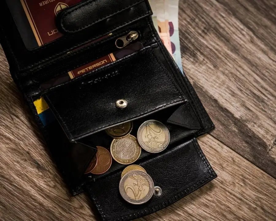 ФОТО КАРТИНКИ ЗОБРАЖЕННЯ Вертикальне шкіряне портмоне чорне PETERSON в подарунковій упаковці 303PUPUABL РОЗДРІБ ОПТ ГУРТ ГУРТОМ ОПТОМ! З ЄВРОПИ! ЯКІСТЬ! Купити Львів Характеристики Ціна Оплата Доставка "БОГОДАР" ІНТЕРНЕТ-МАГАЗИН Огляд Рейтинг Порівняння Як вибрати Якісний