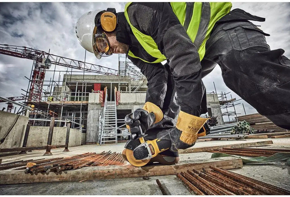 ФОТО КАРТИНКИ ЗОБРАЖЕННЯ Болгарка акумуляторна безщіткова DEWALT DCG406NT: 18В, 1000В з кейсом, без АКБ і ЗП РОЗДРІБ ОПТ ГУРТ ГУРТОМ ОПТОМ! З ЄВРОПИ! ЯКІСТЬ! Купити Львів Характеристики Ціна Оплата Доставка "БОГОДАР" ІНТЕРНЕТ-МАГАЗИН Огляд Рейтинг Порівняння Як вибрати Якісний