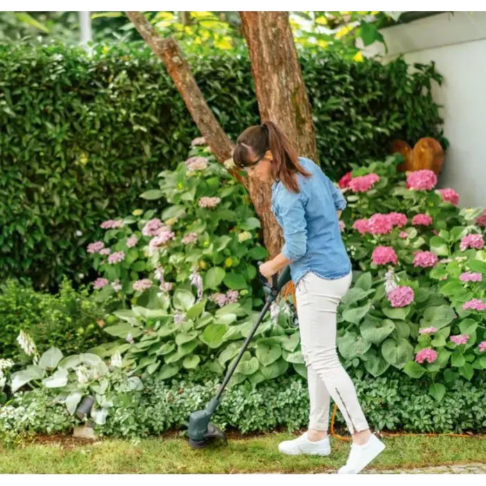 ФОТО КАРТИНКИ ЗОБРАЖЕННЯ Потужній тример електричний садовий для трави BOSCH EasyGrassCut 26 : 280 Вт, 12500 об/хв, волосінь, 26 см РОЗДРІБ ОПТ ГУРТ ГУРТОМ ОПТОМ! З ЄВРОПИ! ЯКІСТЬ! Купити Львів Характеристики Ціна Оплата Доставка "БОГОДАР" ІНТЕРНЕТ-МАГАЗИН Огляд Рейтинг Порівняння Як вибрати Якісний