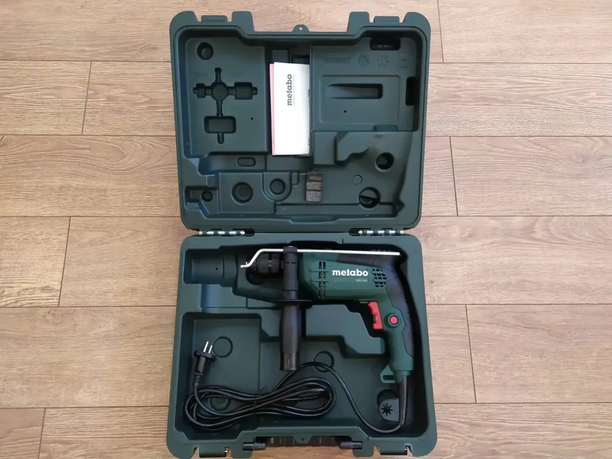 ФОТО КАРТИНКИ ЗОБРАЖЕННЯ Ударний дриль METABO SBE 650 з швидкозатискним патроном в кейсі (600742500) РОЗДРІБ ОПТ ГУРТ ГУРТОМ ОПТОМ! З ЄВРОПИ! ЯКІСТЬ! Купити Львів Характеристики Ціна Оплата Доставка "БОГОДАР" ІНТЕРНЕТ-МАГАЗИН Огляд Рейтинг Порівняння Як вибрати Якісний
