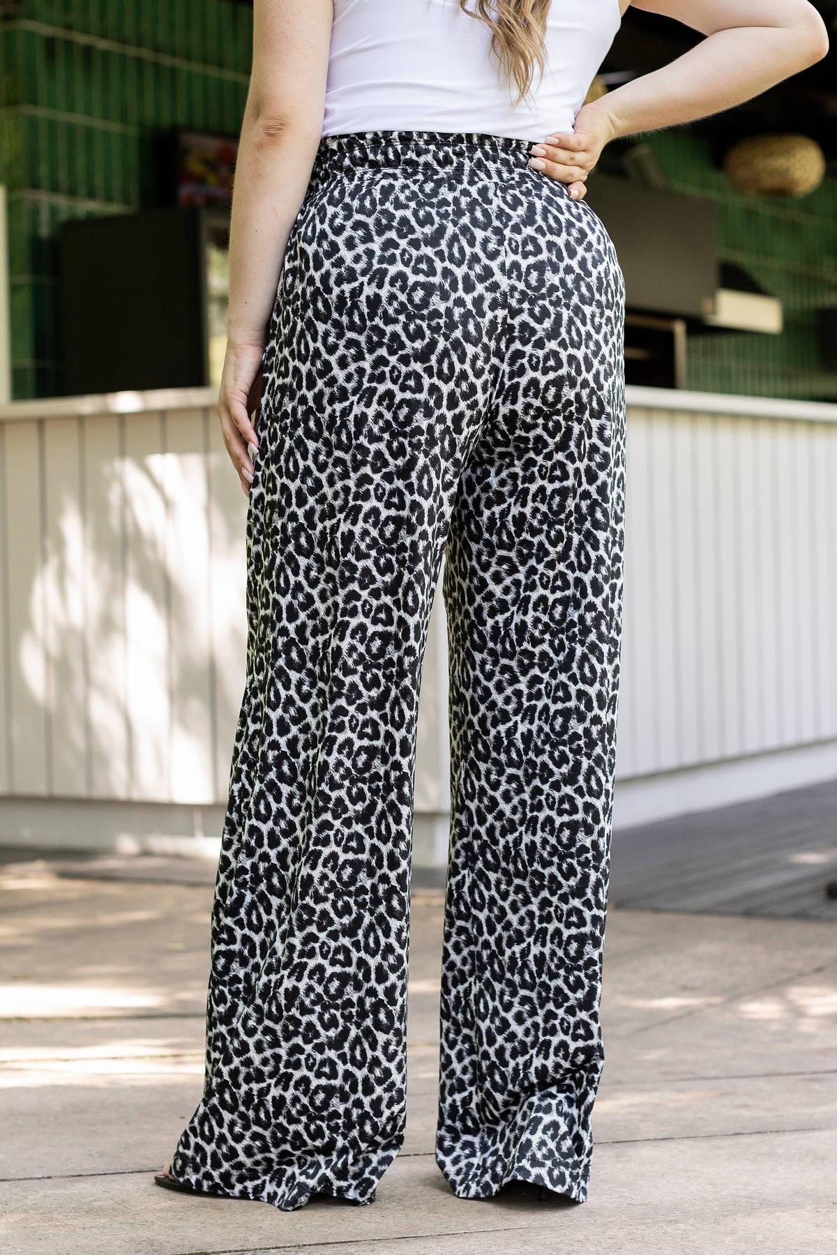 ФОТО КАРТИНКИ ЗОБРАЖЕННЯ Костюм Loungewear із мікрофібри "Leopard" TOTALFIT RY1+E13-P151-L L Різнокольоровий РОЗДРІБ ОПТ ГУРТ ГУРТОМ ОПТОМ! З ЄВРОПИ! ЯКІСТЬ! Купити Львів Характеристики Ціна Оплата Доставка "БОГОДАР" ІНТЕРНЕТ-МАГАЗИН Огляд Рейтинг Порівняння Як вибрати Якісний