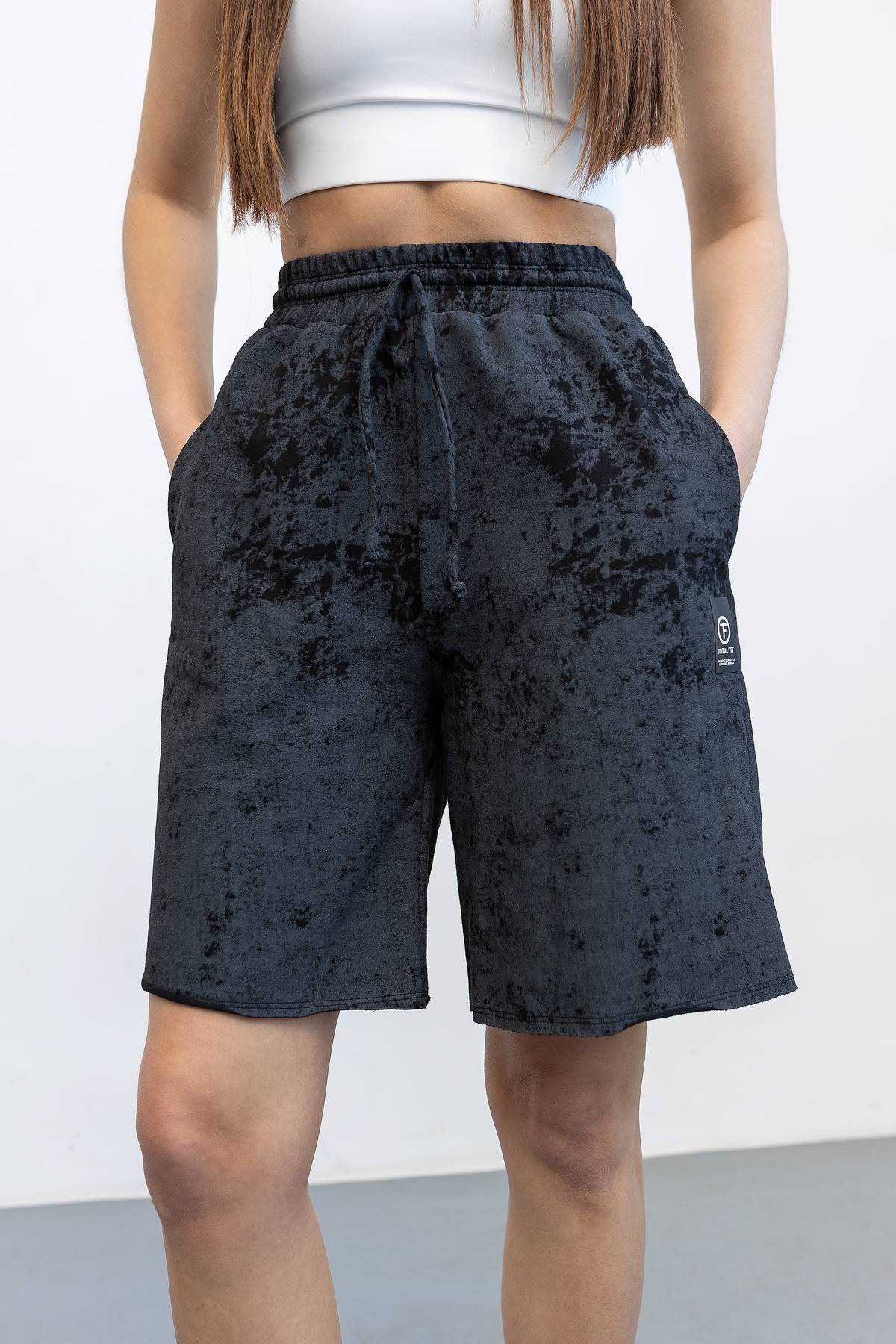 ФОТО КАРТИНКИ ЗОБРАЖЕННЯ Жіночий костюм футболка та шорти-бермуди TOTALFIT D5+H25-LDP158-L L Чорний РОЗДРІБ ОПТ ГУРТ ГУРТОМ ОПТОМ! З ЄВРОПИ! ЯКІСТЬ! Купити Львів Характеристики Ціна Оплата Доставка "БОГОДАР" ІНТЕРНЕТ-МАГАЗИН Огляд Рейтинг Порівняння Як вибрати Якісний