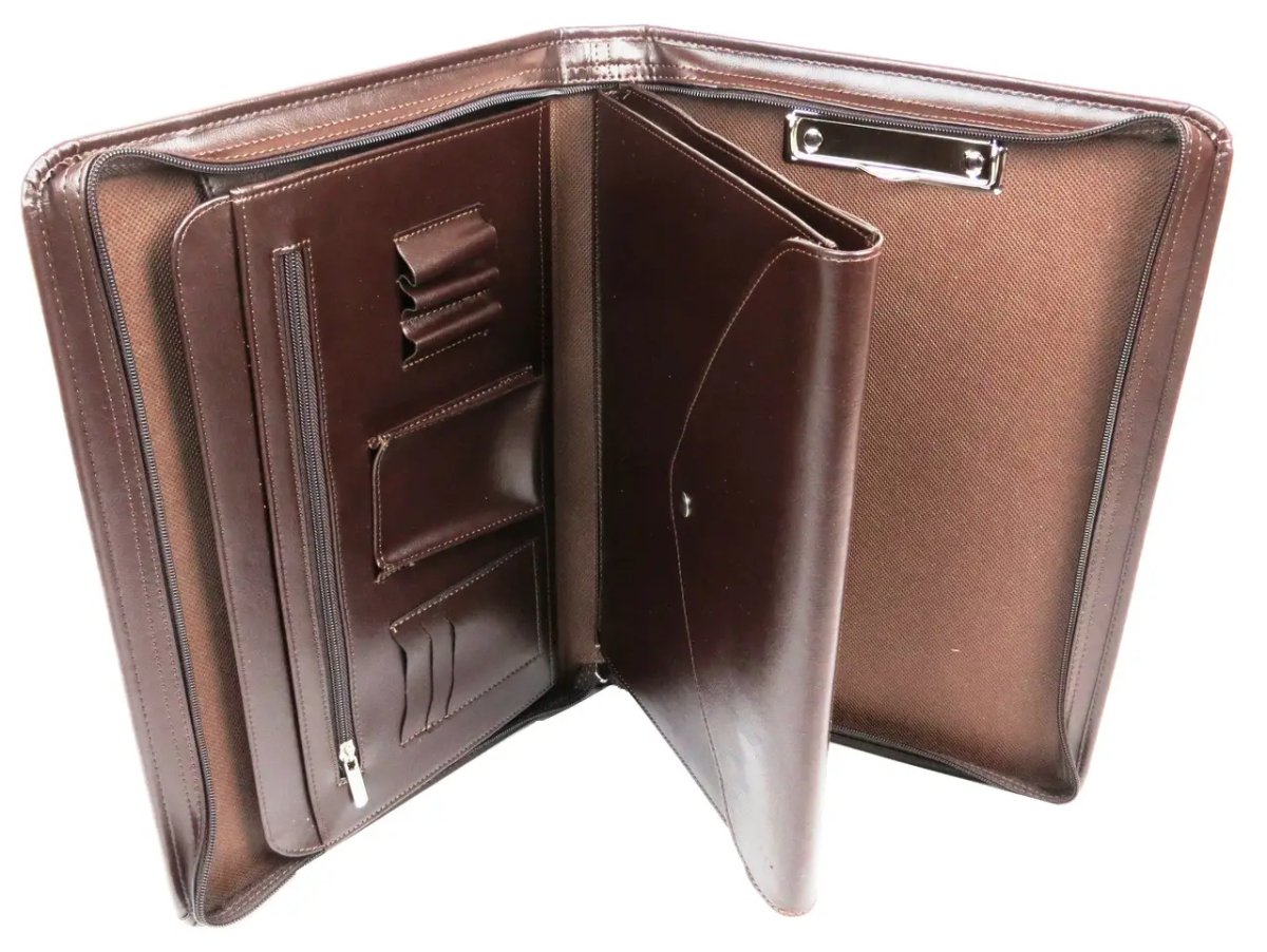 ФОТО КАРТИНКИ ЗОБРАЖЕННЯ Папка для паперів Амо формату А4 з еко шкіри SSBW06 brown РОЗДРІБ ОПТ ГУРТ ГУРТОМ ОПТОМ! З ЄВРОПИ! ЯКІСТЬ! Купити Львів Характеристики Ціна Оплата Доставка "БОГОДАР" ІНТЕРНЕТ-МАГАЗИН Огляд Рейтинг Порівняння Як вибрати Якісний