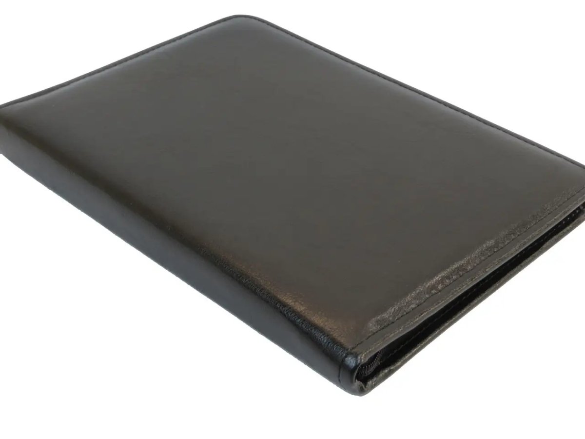 ФОТО КАРТИНКИ ЗОБРАЖЕННЯ Папка формату А5 Jpb із шкірозамінника AK-05-55123 РОЗДРІБ ОПТ ГУРТ ГУРТОМ ОПТОМ! З ЄВРОПИ! ЯКІСТЬ! Купити Львів Характеристики Ціна Оплата Доставка "БОГОДАР" ІНТЕРНЕТ-МАГАЗИН Огляд Рейтинг Порівняння Як вибрати Якісний