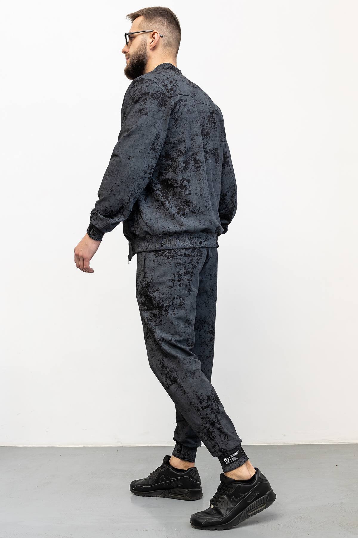 ФОТО КАРТИНКИ ЗОБРАЖЕННЯ Бомбер чоловічий Urban Eclipse TOTALFIT AM1-LDP158-4XL 4XL Чорний РОЗДРІБ ОПТ ГУРТ ГУРТОМ ОПТОМ! З ЄВРОПИ! ЯКІСТЬ! Купити Львів Характеристики Ціна Оплата Доставка "БОГОДАР" ІНТЕРНЕТ-МАГАЗИН Огляд Рейтинг Порівняння Як вибрати Якісний