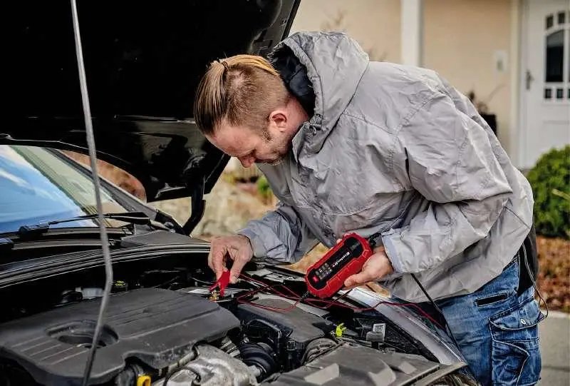ФОТО КАРТИНКИ ЗОБРАЖЕННЯ Автомобільний зарядний пристрій для акумулятора EINHELL CE-BC 4 M : 12V, 3-120 Ah (1002225) РОЗДРІБ ОПТ ГУРТ ГУРТОМ ОПТОМ! З ЄВРОПИ! ЯКІСТЬ! Купити Львів Характеристики Ціна Оплата Доставка "БОГОДАР" ІНТЕРНЕТ-МАГАЗИН Огляд Рейтинг Порівняння Як вибрати Якісний