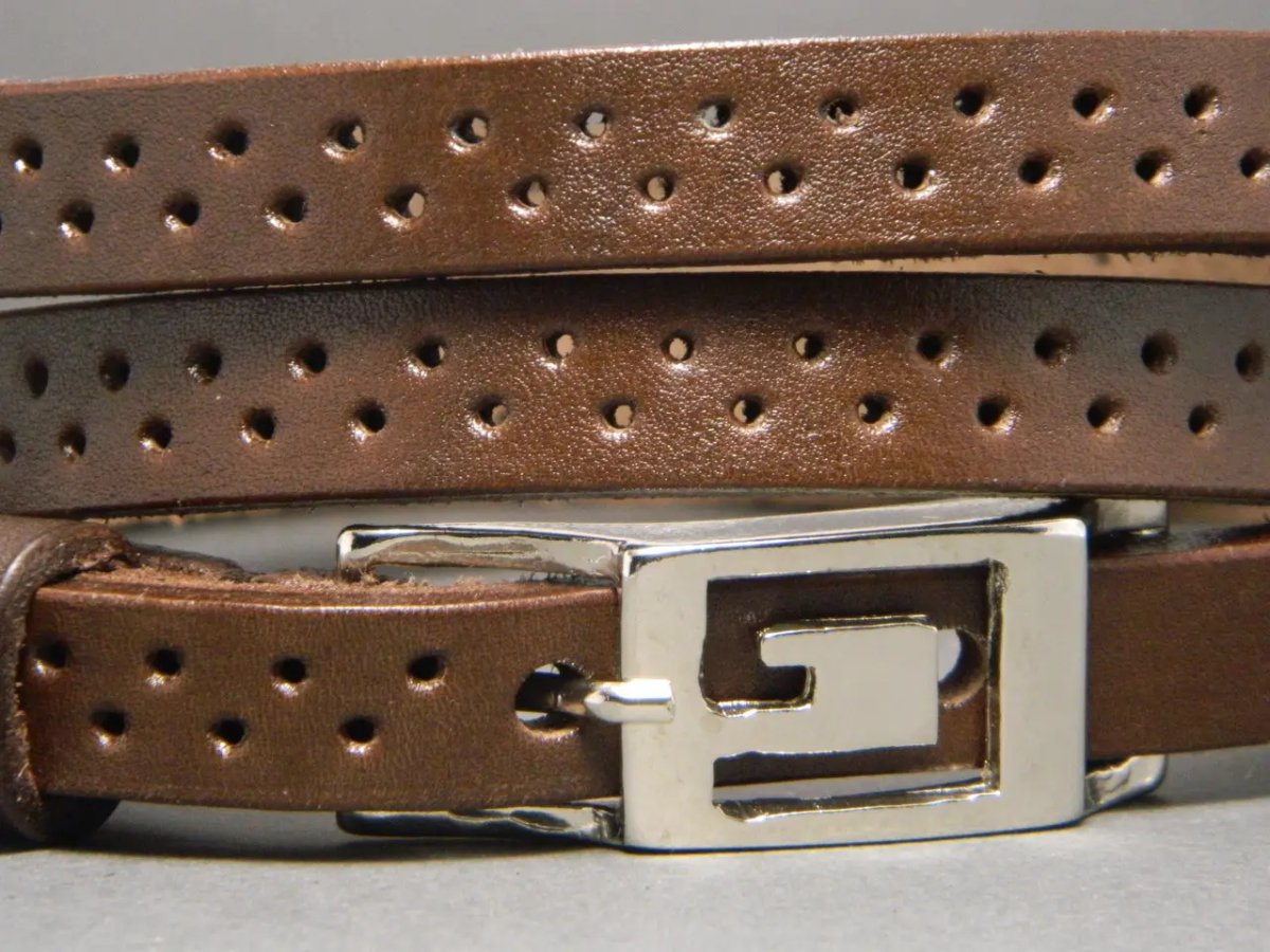 ФОТО КАРТИНКИ ЗОБРАЖЕННЯ Жіночий ремінь шкіряний SVETLANA ZUBKO 3F15226 коричневий 3F15226 РОЗДРІБ ОПТ ГУРТ ГУРТОМ ОПТОМ! З ЄВРОПИ! ЯКІСТЬ! Купити Львів Характеристики Ціна Оплата Доставка "БОГОДАР" ІНТЕРНЕТ-МАГАЗИН Огляд Рейтинг Порівняння Як вибрати Якісний