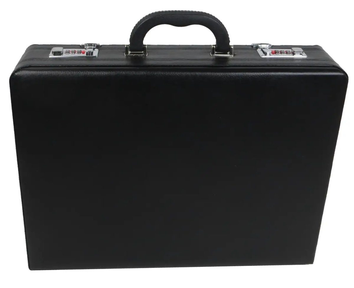 ФОТО КАРТИНКИ ЗОБРАЖЕННЯ Дипломат з еко шкіри PORTFOLIO чорний S1645438 РОЗДРІБ ОПТ ГУРТ ГУРТОМ ОПТОМ! З ЄВРОПИ! ЯКІСТЬ! Купити Львів Характеристики Ціна Оплата Доставка "БОГОДАР" ІНТЕРНЕТ-МАГАЗИН Огляд Рейтинг Порівняння Як вибрати Якісний