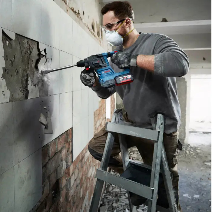 ФОТО КАРТИНКИ ЗОБРАЖЕННЯ Професійний акумуляторний перфоратор BOSCH GBH 185-LI PROFESSIONAL : з АКБ 2шт-18V 4.0Ah + ЗП РОЗДРІБ ОПТ ГУРТ ГУРТОМ ОПТОМ! З ЄВРОПИ! ЯКІСТЬ! Купити Львів Характеристики Ціна Оплата Доставка "БОГОДАР" ІНТЕРНЕТ-МАГАЗИН Огляд Рейтинг Порівняння Як вибрати Якісний