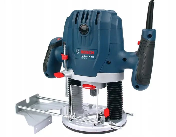 ФОТО КАРТИНКИ ЗОБРАЖЕННЯ Компактний професійний фрезер BOSCH GOF 130 (06016B7000): 1300Вт, 6-8 мм цанговий патрон, 28000 об/хв. РОЗДРІБ ОПТ ГУРТ ГУРТОМ ОПТОМ! З ЄВРОПИ! ЯКІСТЬ! Купити Львів Характеристики Ціна Оплата Доставка "БОГОДАР" ІНТЕРНЕТ-МАГАЗИН Огляд Рейтинг Порівняння Як вибрати Якісний