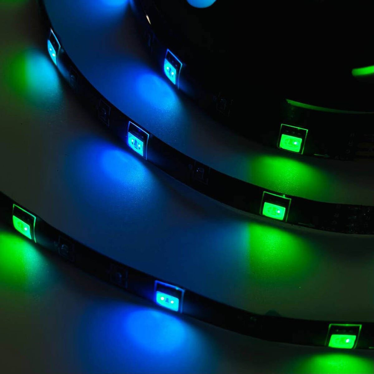 ФОТО КАРТИНКИ ЗОБРАЖЕННЯ Комплект стрічка лента COBA 5050 USB 5 метрів LED RGB SMD різнокольорова світлодіодна + Контролер + Пульт РОЗДРІБ ОПТ ГУРТ ГУРТОМ ОПТОМ! З ЄВРОПИ! ЯКІСТЬ! Купити Львів Характеристики Ціна Оплата Доставка "БОГОДАР" ІНТЕРНЕТ-МАГАЗИН Огляд Рейтинг Порівняння Як вибрати Якісний