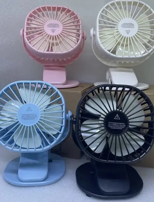 ФОТО КАРТИНКИ ЗОБРАЖЕННЯ Вентилятор настільний USB SS-13 / Mini Fan XH-09 / акумулятор. на прищіпці (WX6507) РОЗДРІБ ОПТ ГУРТ ГУРТОМ ОПТОМ! З ЄВРОПИ! ЯКІСТЬ! Купити Львів Характеристики Ціна Оплата Доставка "БОГОДАР" ІНТЕРНЕТ-МАГАЗИН Огляд Рейтинг Порівняння Як вибрати Якісний