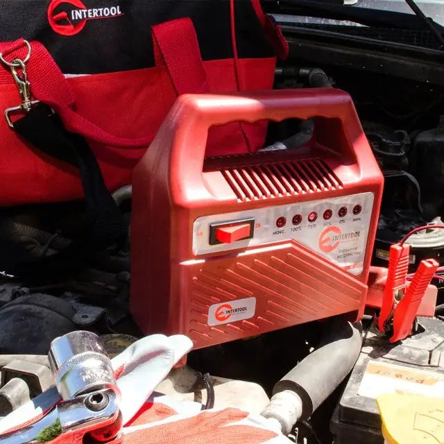 ФОТО КАРТИНКИ ЗОБРАЖЕННЯ Автомобільний зарядний пристрій для акумулятора INTERTOOL AT-3012 : 6/12 V, 60 Ah РОЗДРІБ ОПТ ГУРТ ГУРТОМ ОПТОМ! З ЄВРОПИ! ЯКІСТЬ! Купити Львів Характеристики Ціна Оплата Доставка "БОГОДАР" ІНТЕРНЕТ-МАГАЗИН Огляд Рейтинг Порівняння Як вибрати Якісний