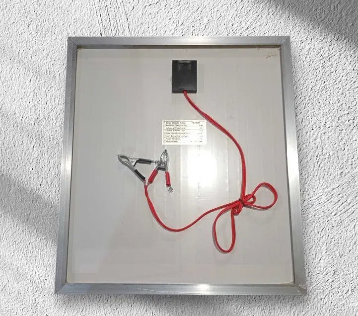 ФОТО КАРТИНКИ ЗОБРАЖЕННЯ Сонячна панель SOLAR PANEL 18V20W разм. 295х430х17 мм РОЗДРІБ ОПТ ГУРТ ГУРТОМ ОПТОМ! З ЄВРОПИ! ЯКІСТЬ! Купити Львів Характеристики Ціна Оплата Доставка "БОГОДАР" ІНТЕРНЕТ-МАГАЗИН Огляд Рейтинг Порівняння Як вибрати Якісний