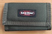 ФОТО КАРТИНКИ ЗОБРАЖЕННЯ Ключниця тканинна, чохол для ключів Eastpak хакі EK779214 khaki РОЗДРІБ ОПТ ГУРТ ГУРТОМ ОПТОМ! З ЄВРОПИ! ЯКІСТЬ! Купити Львів Характеристики Ціна Оплата Доставка "БОГОДАР" ІНТЕРНЕТ-МАГАЗИН Огляд Рейтинг Порівняння Як вибрати Якісний