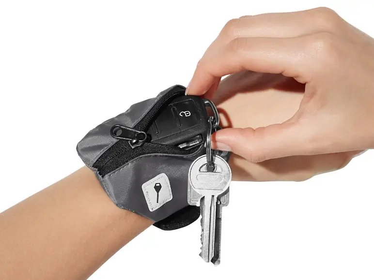 ФОТО КАРТИНКИ ЗОБРАЖЕННЯ Сумка на руку Crivit сірий IAN278802-1 grey РОЗДРІБ ОПТ ГУРТ ГУРТОМ ОПТОМ! З ЄВРОПИ! ЯКІСТЬ! Купити Львів Характеристики Ціна Оплата Доставка "БОГОДАР" ІНТЕРНЕТ-МАГАЗИН Огляд Рейтинг Порівняння Як вибрати Якісний