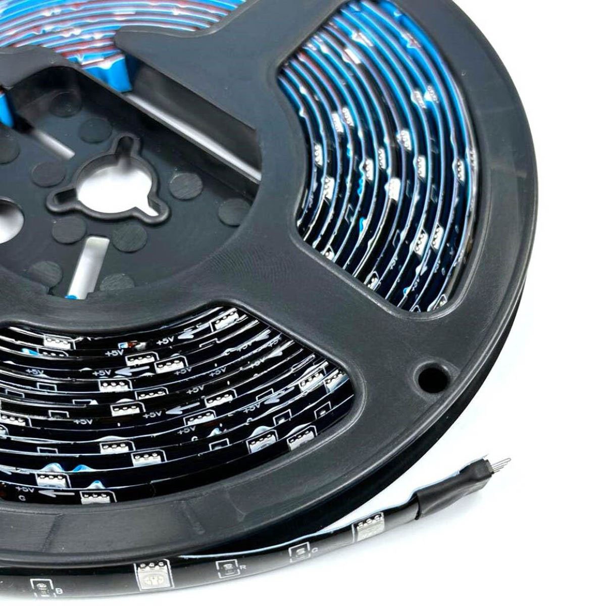 ФОТО КАРТИНКИ ЗОБРАЖЕННЯ Комплект стрічка лента COBA 5050 USB 5 метрів LED RGB SMD різнокольорова світлодіодна + Контролер + Пульт РОЗДРІБ ОПТ ГУРТ ГУРТОМ ОПТОМ! З ЄВРОПИ! ЯКІСТЬ! Купити Львів Характеристики Ціна Оплата Доставка "БОГОДАР" ІНТЕРНЕТ-МАГАЗИН Огляд Рейтинг Порівняння Як вибрати Якісний