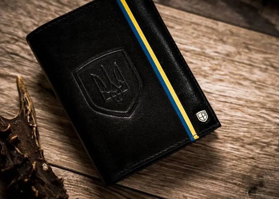 ФОТО КАРТИНКИ ЗОБРАЖЕННЯ Вертикальне шкіряне портмоне чорне PETERSON в подарунковій упаковці 303PUPUABL РОЗДРІБ ОПТ ГУРТ ГУРТОМ ОПТОМ! З ЄВРОПИ! ЯКІСТЬ! Купити Львів Характеристики Ціна Оплата Доставка "БОГОДАР" ІНТЕРНЕТ-МАГАЗИН Огляд Рейтинг Порівняння Як вибрати Якісний