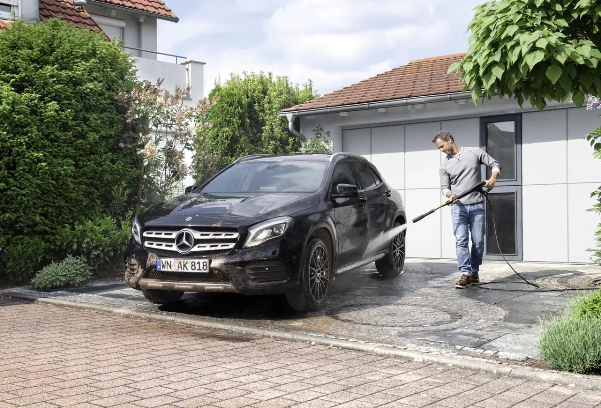 ФОТО КАРТИНКИ ЗОБРАЖЕННЯ Потужна мінімийка високого тиску KARCHER К2 Compact Relaunch : 1400 Вт, тиск 110 бар, 360 л/год РОЗДРІБ ОПТ ГУРТ ГУРТОМ ОПТОМ! З ЄВРОПИ! ЯКІСТЬ! Купити Львів Характеристики Ціна Оплата Доставка "БОГОДАР" ІНТЕРНЕТ-МАГАЗИН Огляд Рейтинг Порівняння Як вибрати Якісний