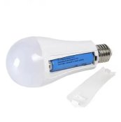 ФОТО КАРТИНКИ ЗОБРАЖЕННЯ Лампа кемпінг в цоколь PL-15W E27, 15W, 2x18650, AC/DC, з ковпачком РОЗДРІБ ОПТ ГУРТ ГУРТОМ ОПТОМ! З ЄВРОПИ! ЯКІСТЬ! Купити Львів Характеристики Ціна Оплата Доставка "БОГОДАР" ІНТЕРНЕТ-МАГАЗИН Огляд Рейтинг Порівняння Як вибрати Якісний
