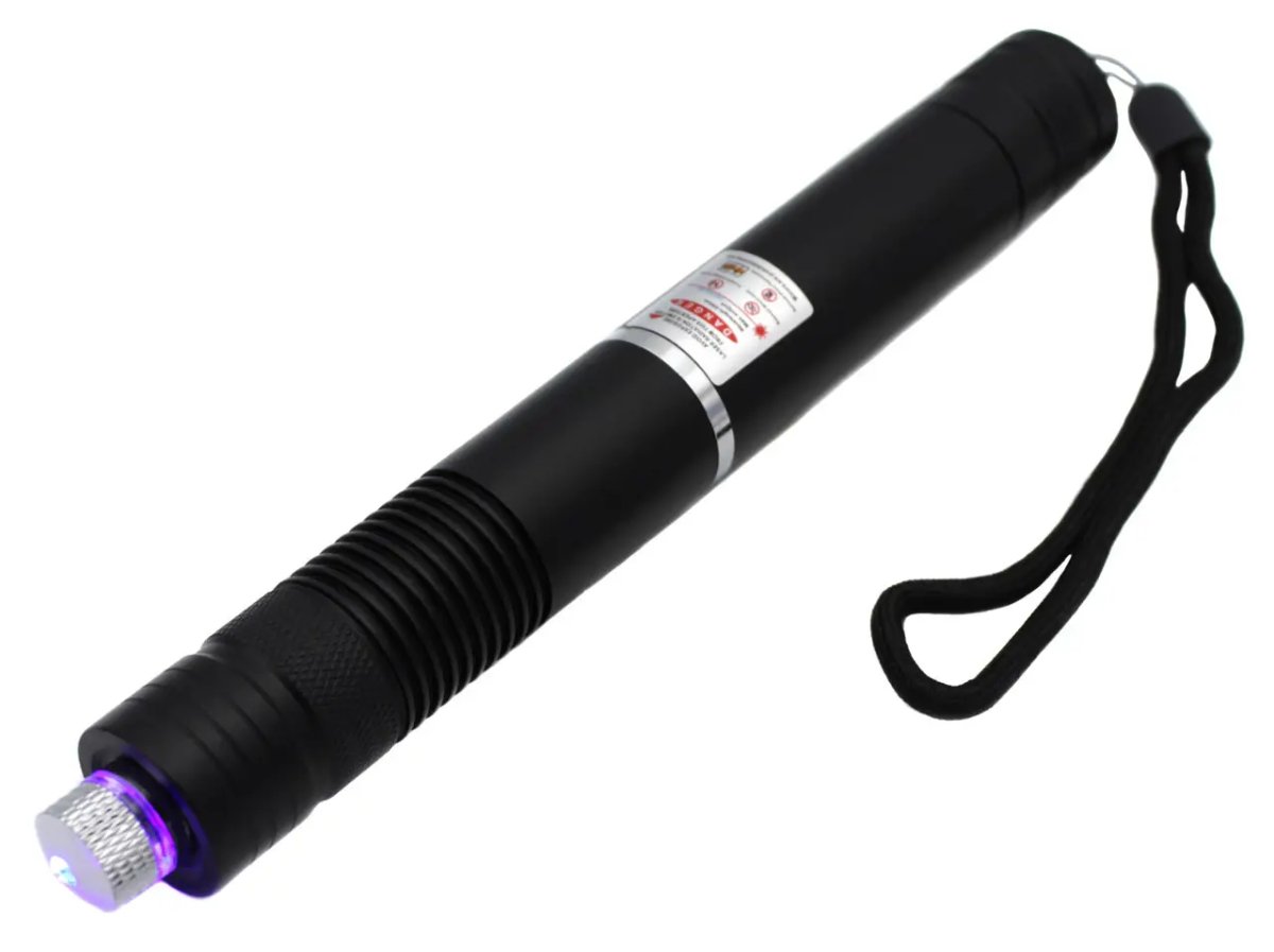 ФОТО КАРТИНКИ ЗОБРАЖЕННЯ Найпотужніший синій лазер LASER YX-008 Blue / 1205 РОЗДРІБ ОПТ ГУРТ ГУРТОМ ОПТОМ! З ЄВРОПИ! ЯКІСТЬ! Купити Львів Характеристики Ціна Оплата Доставка "БОГОДАР" ІНТЕРНЕТ-МАГАЗИН Огляд Рейтинг Порівняння Як вибрати Якісний