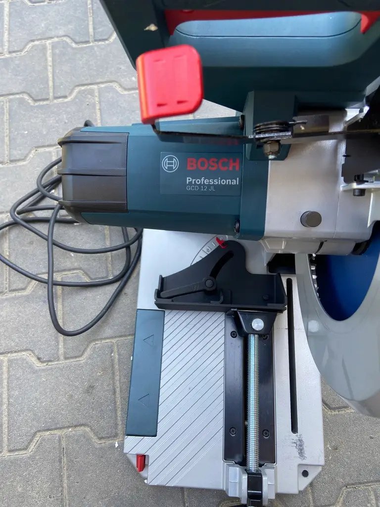 ФОТО КАРТИНКИ ЗОБРАЖЕННЯ Відрізна пила по металу BOSCH GCD 12 JL: 2000Вт, 1500 об/хв., диск 305 мм РОЗДРІБ ОПТ ГУРТ ГУРТОМ ОПТОМ! З ЄВРОПИ! ЯКІСТЬ! Купити Львів Характеристики Ціна Оплата Доставка "БОГОДАР" ІНТЕРНЕТ-МАГАЗИН Огляд Рейтинг Порівняння Як вибрати Якісний