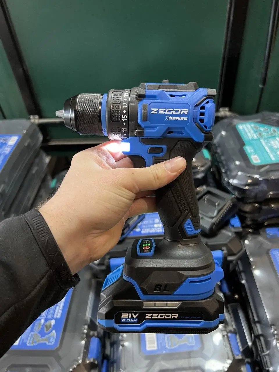 ФОТО КАРТИНКИ ЗОБРАЖЕННЯ Шуруповерт акумуляторний ZEGOR CDAX-21BL (акуми 2Ah 2шт і зарядка) РОЗДРІБ ОПТ ГУРТ ГУРТОМ ОПТОМ! З ЄВРОПИ! ЯКІСТЬ! Купити Львів Характеристики Ціна Оплата Доставка "БОГОДАР" ІНТЕРНЕТ-МАГАЗИН Огляд Рейтинг Порівняння Як вибрати Якісний
