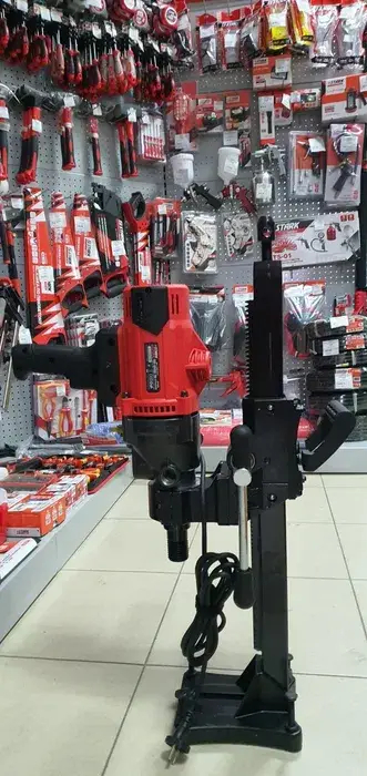 ФОТО КАРТИНКИ ЗОБРАЖЕННЯ Потужна установка алмазного буріння  STARK DD-2500-18 (сухе і мокре свердління) РОЗДРІБ ОПТ ГУРТ ГУРТОМ ОПТОМ! З ЄВРОПИ! ЯКІСТЬ! Купити Львів Характеристики Ціна Оплата Доставка "БОГОДАР" ІНТЕРНЕТ-МАГАЗИН Огляд Рейтинг Порівняння Як вибрати Якісний