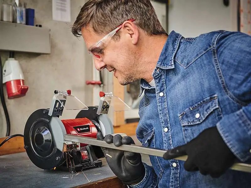 ФОТО КАРТИНКИ ЗОБРАЖЕННЯ Верстат для заточки (точило) EINHELL TC-BG 150 : 150Вт, диск 150мм, 2950 об/хв. (4412632) РОЗДРІБ ОПТ ГУРТ ГУРТОМ ОПТОМ! З ЄВРОПИ! ЯКІСТЬ! Купити Львів Характеристики Ціна Оплата Доставка "БОГОДАР" ІНТЕРНЕТ-МАГАЗИН Огляд Рейтинг Порівняння Як вибрати Якісний